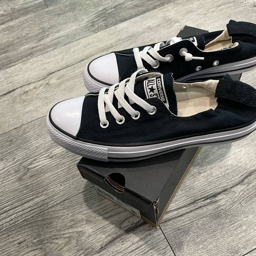 Shoreline Black Slip on Converse
